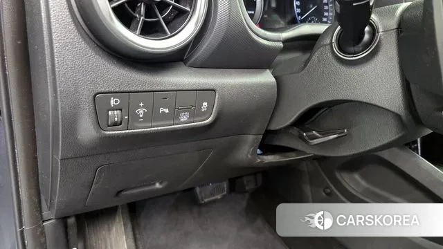 Hyundai The New Kona Hybrid 2022 Серый из Кореи, фото 6