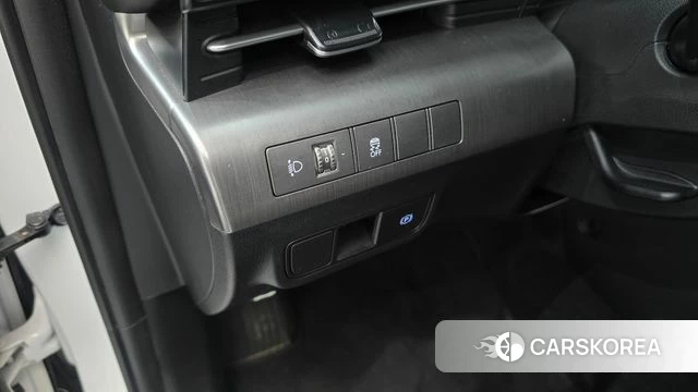 Hyundai Kona (SX2) 2024 Белый из Кореи, фото 6