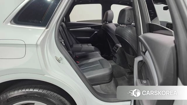 Audi Q5 (FY) 2020 Белый из Кореи, фото 6