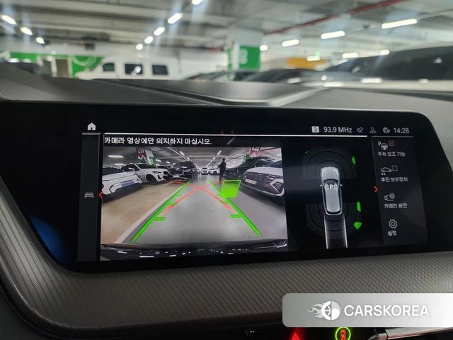 BMW 1 Series (F40) 2021 Черный из Кореи, фото 6