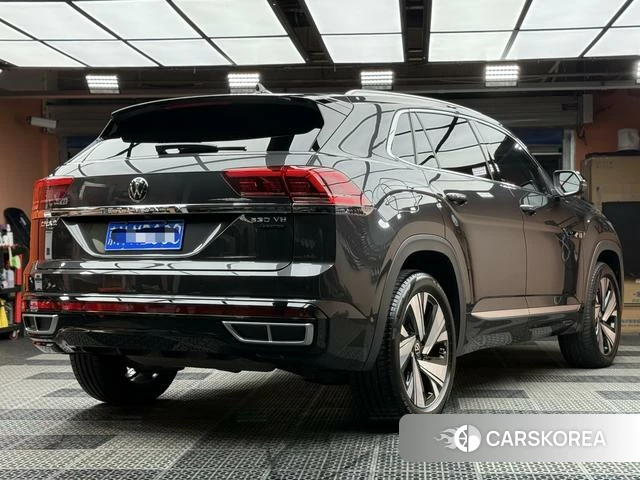 Volkswagen Tourang 2023 Темно-серый из Китая, фото 6