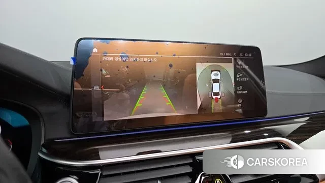 BMW 5 Series (G30) 2021 Белый из Кореи, фото 6