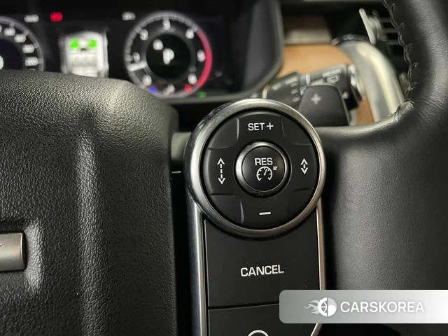 Land Rover Discovery 5 2018 Черный из Кореи, фото 6