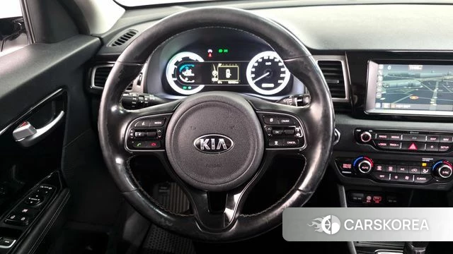 Kia Niro 2018 Белый из Кореи, фото 6