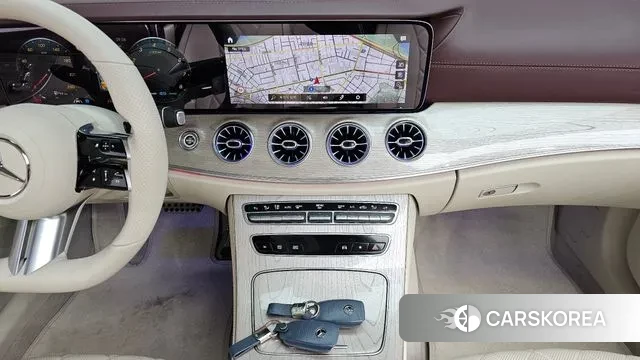 Mercedes-Benz E-Class W213 2021 Белый из Кореи, фото 6