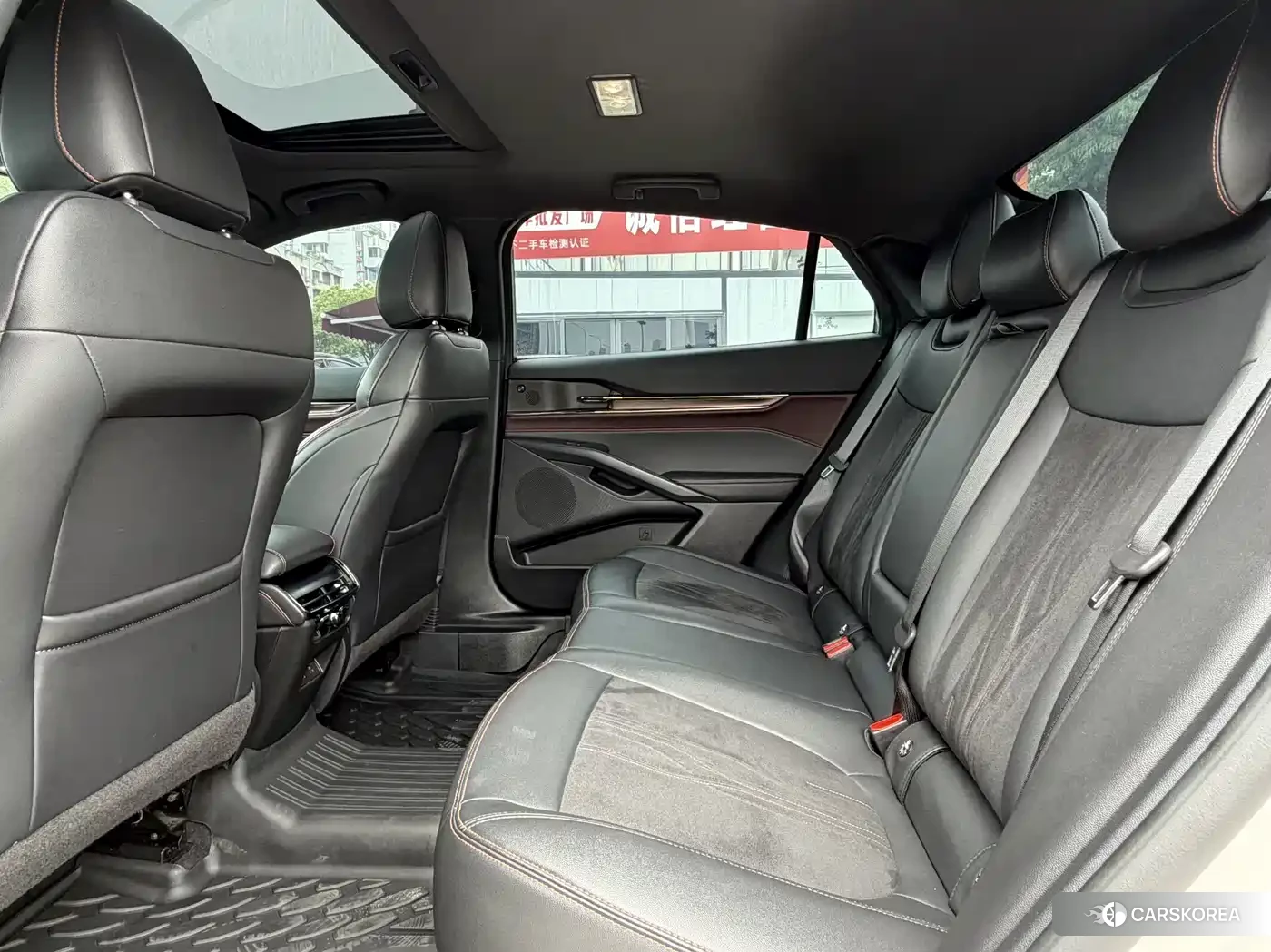 Ford Mondeo 2023 Белый из Китая, фото 6