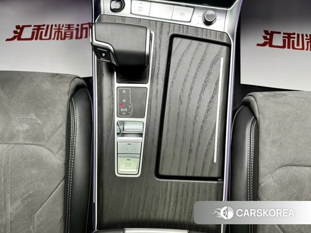Audi A6L 2024 Черный из Китая, фото 6