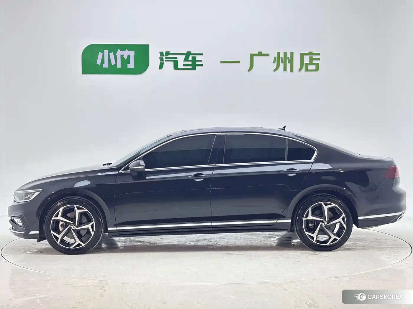 Volkswagen Magotan id 4576650 из Китая 8