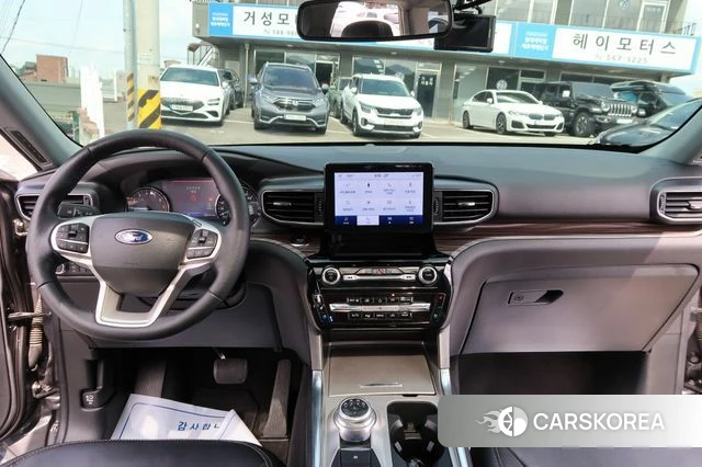 Ford Explorer 6th Generation 2022 Серый из Кореи, фото 6