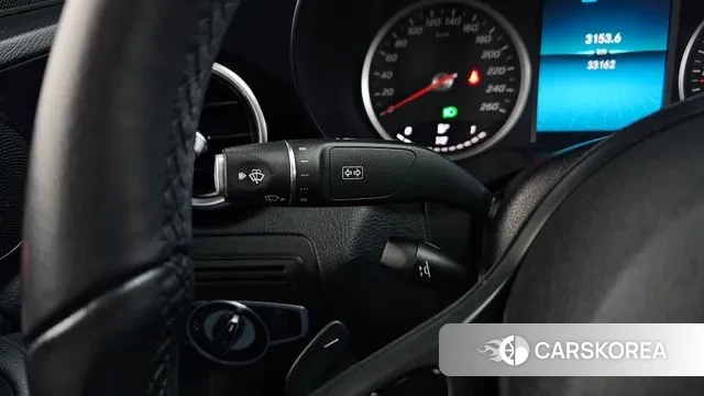 Mercedes-Benz C-Class W205 2019 Белый из Кореи, фото 6