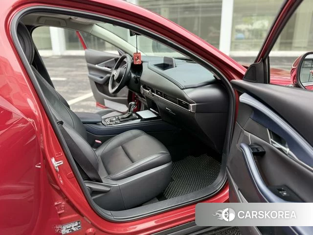 Mazda CX-30 2020 Красный из Китая, фото 6