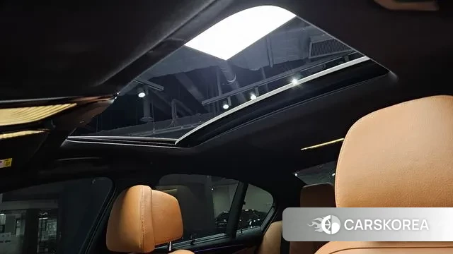 BMW 5 Series (G30) 2022 Черный из Кореи, фото 6