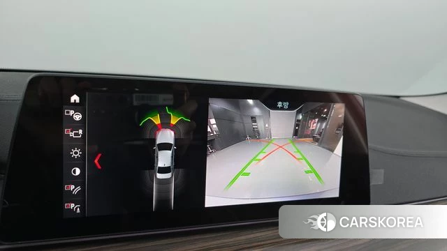 BMW 5 Series (G30) 2019 Светло-серебряный цвет из Кореи, фото 6