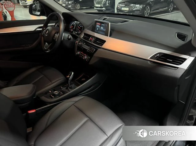 BMW X1 (F48) 2019 Черный из Кореи, фото 6