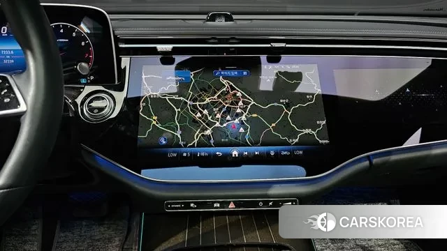 Mercedes-Benz E-Class W214 2024 Серебряный из Кореи, фото 6