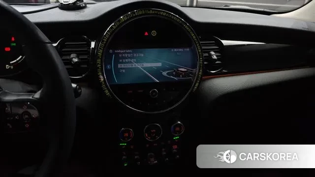 Mini Cooper 2024 Белый из Кореи, фото 6