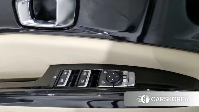 Kia Carnival 4th generation 2023 Белый из Кореи, фото 6