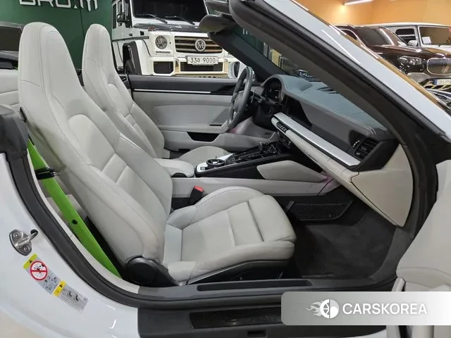 Porsche 911(992) 2023 Белый из Кореи, фото 6