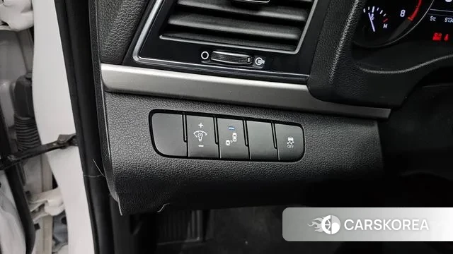 Hyundai Avante AD 2018 Белый из Кореи, фото 6