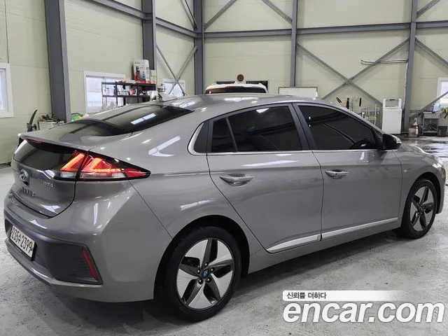 Hyundai The New Ionic Hybrid 2020 Серебристо-серый из Кореи, фото 6