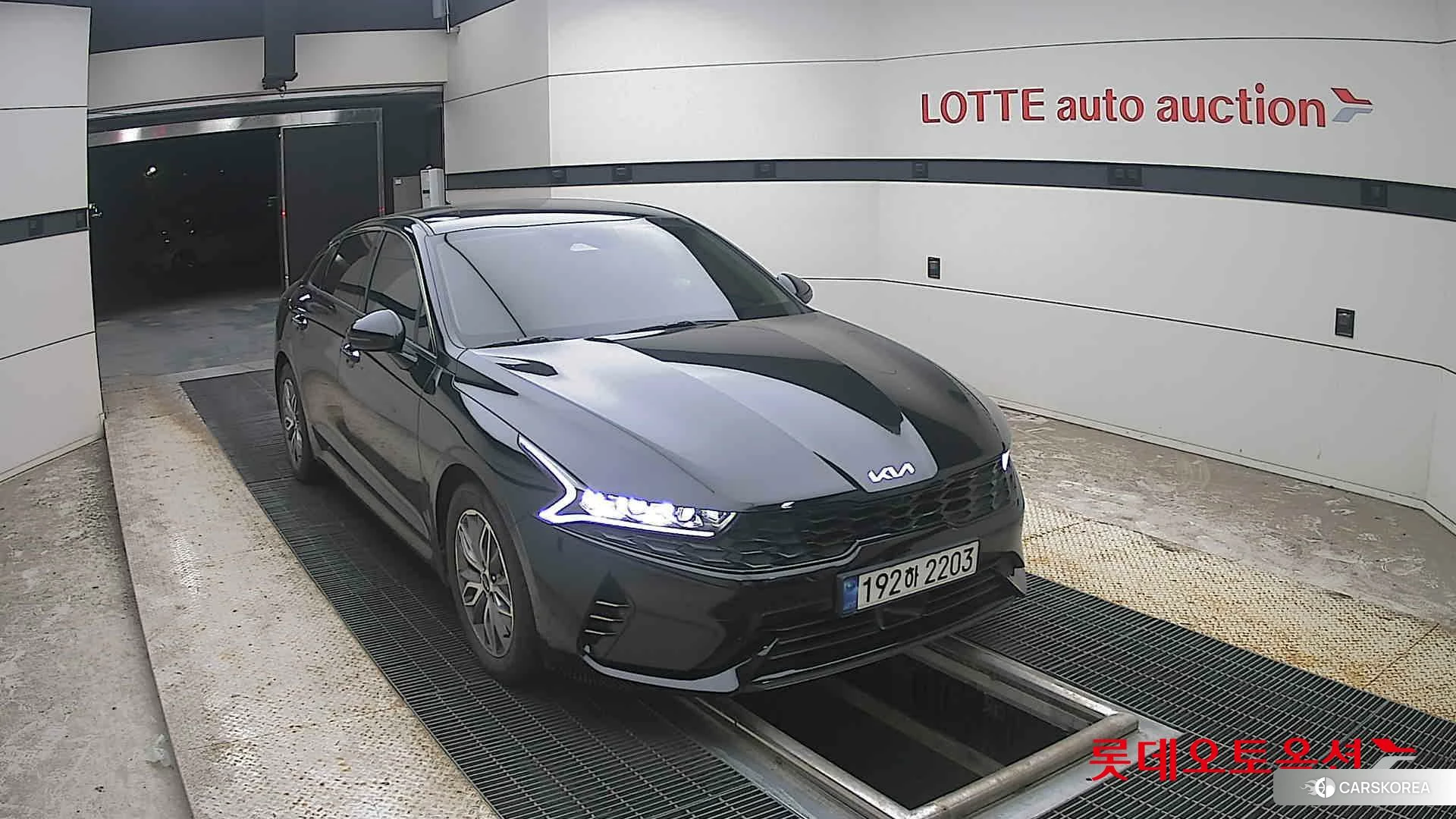 Kia K5 Hybrid 2023 Aurora Black Pearl из Кореи, фото 6