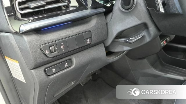 Kia Niro Plus 2022 Белый из Кореи, фото 6