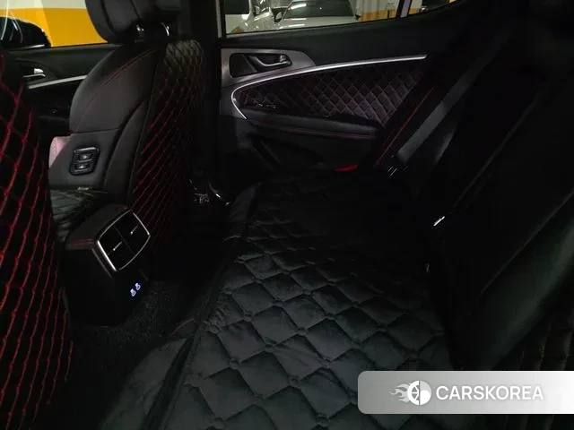 Genesis The New G70 2023 Белый из Кореи, фото 6