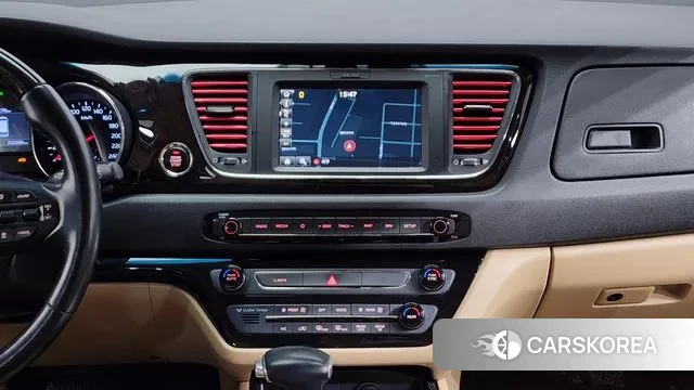 Kia The New Carnival 2018 Белый из Кореи, фото 6