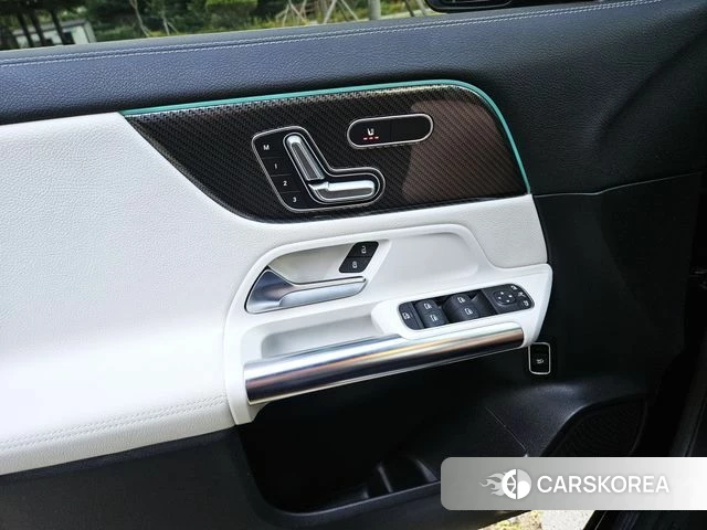 Mercedes-Benz GLA - Class H247 2020 Черный из Кореи, фото 6