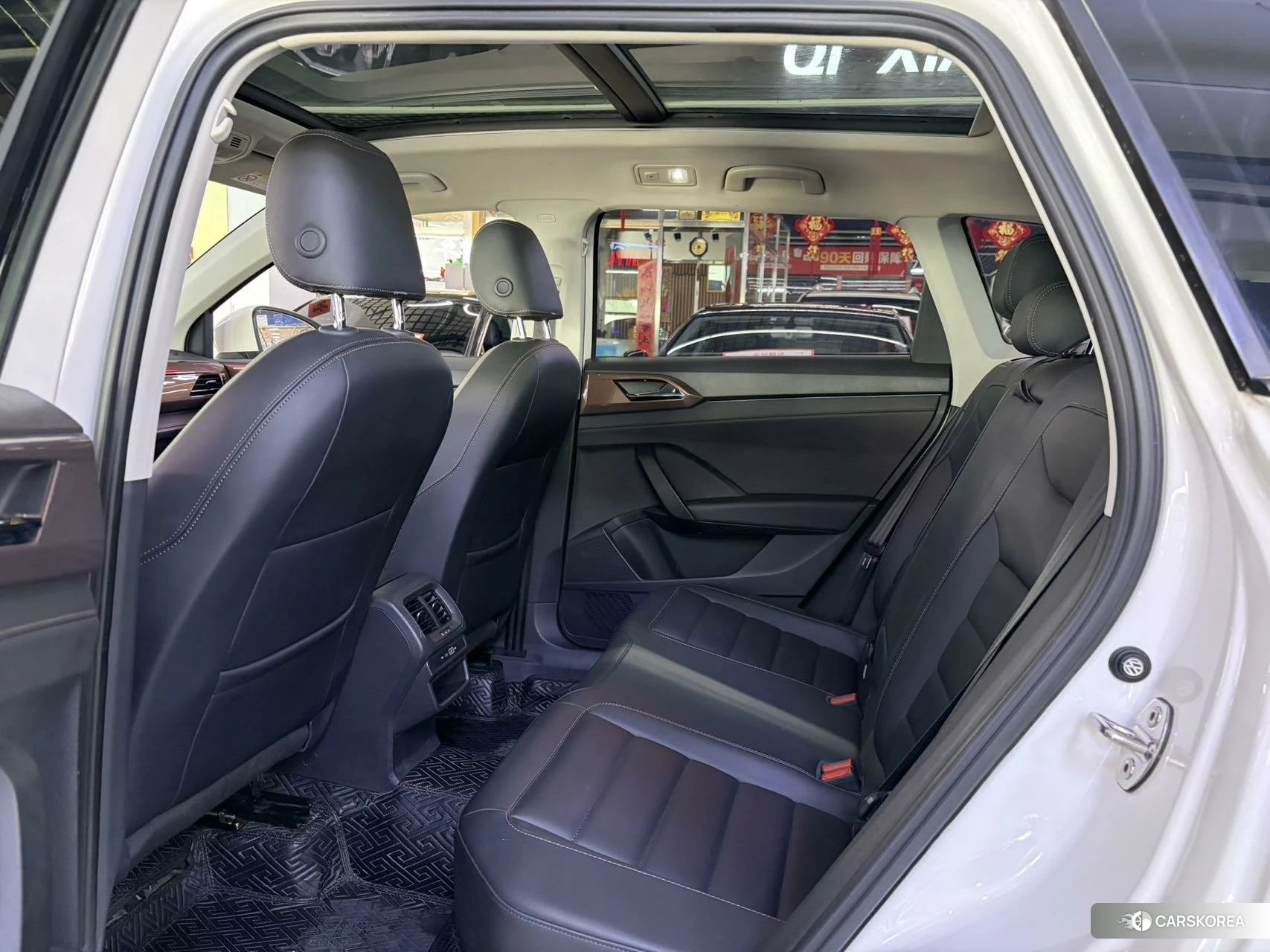 Volkswagen Tuyue 2022 Белый из Китая, фото 6