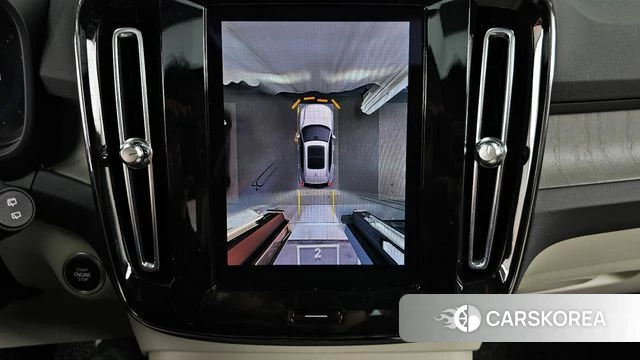 Volvo XC40 2023 Белый из Кореи, фото 6