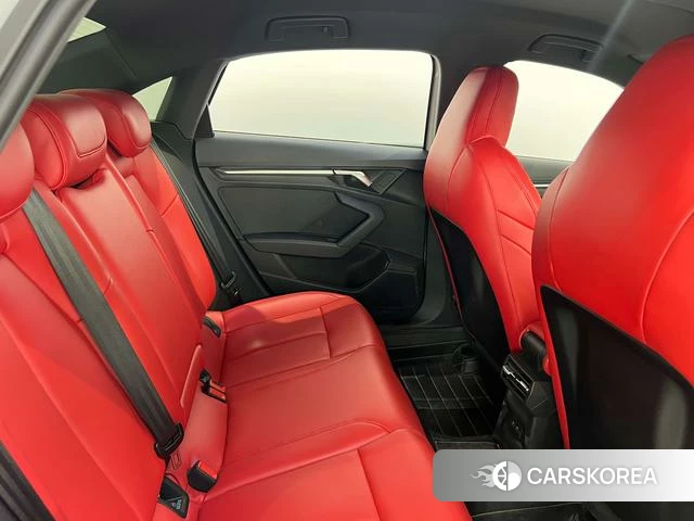 Audi A3 2023 Белый из Китая, фото 6