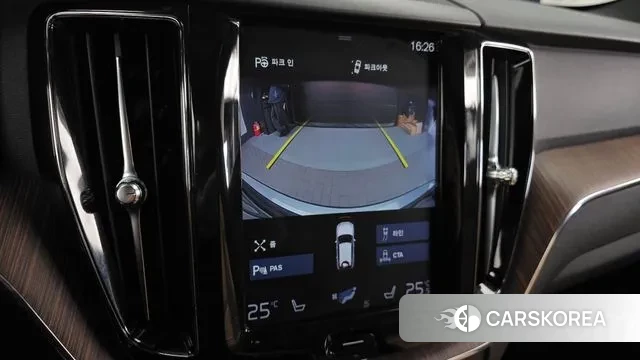 Volvo XC60 second Generation 2019 Серый из Кореи, фото 6