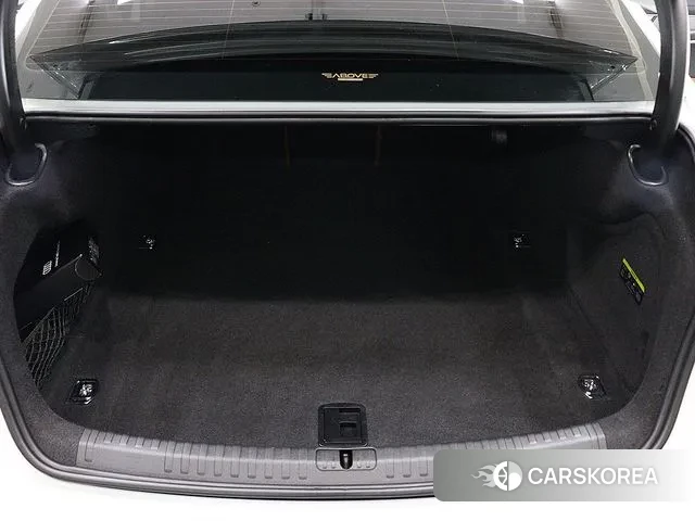 Audi A6 (C8) 2023 Белый из Кореи, фото 6