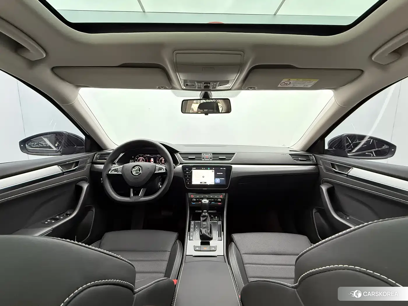 Skoda Superb 2023 Черный из Китая, фото 6