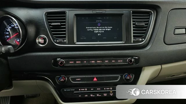 Kia The New Carnival 2019 Белый из Кореи, фото 6