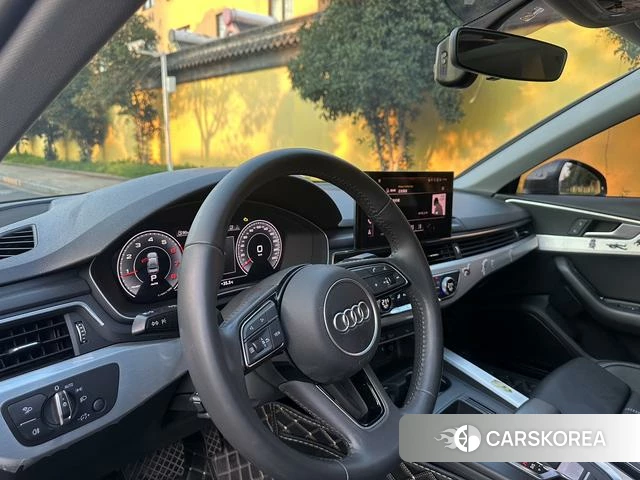 Audi A4L 2020 Темно-серый из Китая, фото 6