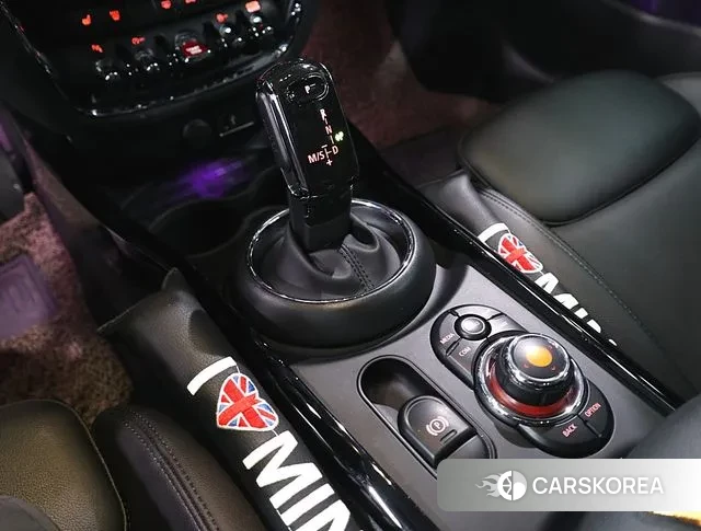 Mini Cooper Clubman 2021 Зеленый из Кореи, фото 6