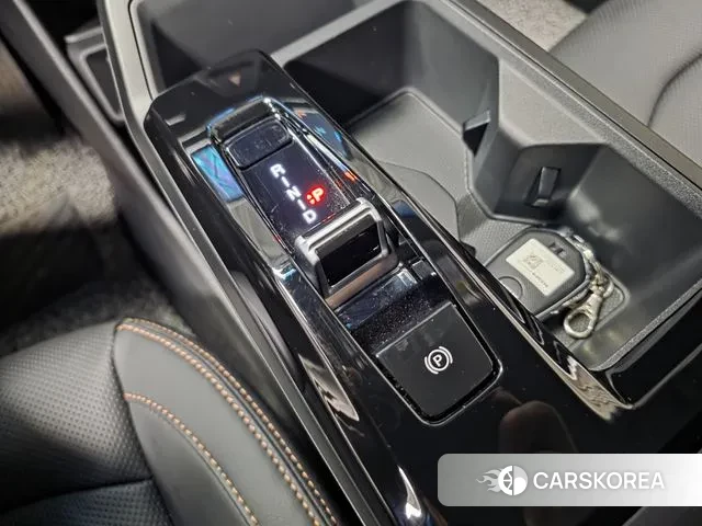 Ssangyong The New Torres 2025 Темно-зеленый из Кореи, фото 6