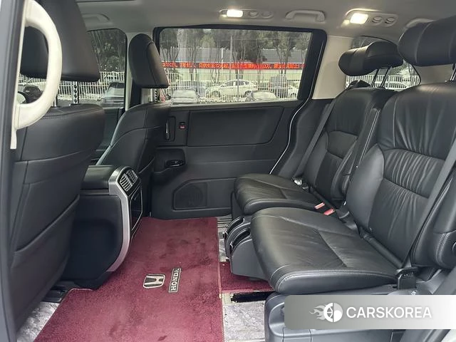 Honda Odyssey 2025 Белый из Китая, фото 6