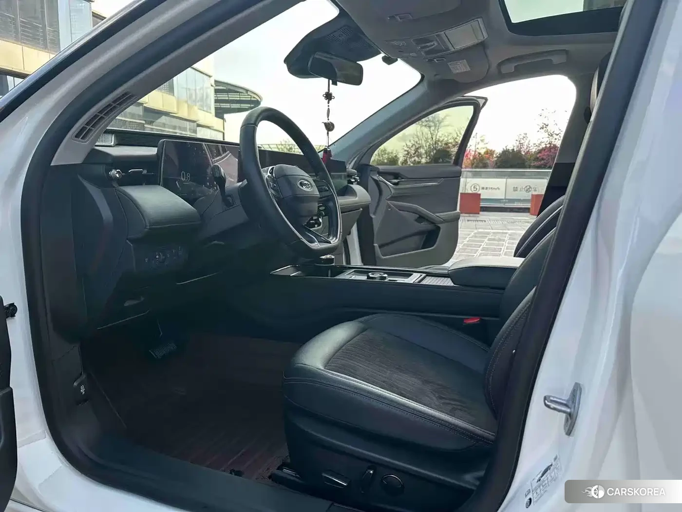 Ford Mondeo 2024 Белый из Китая, фото 6