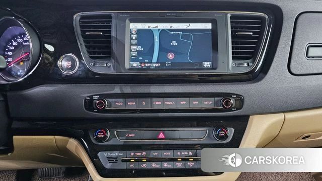 Kia The New Carnival 2019 Белый из Кореи, фото 6