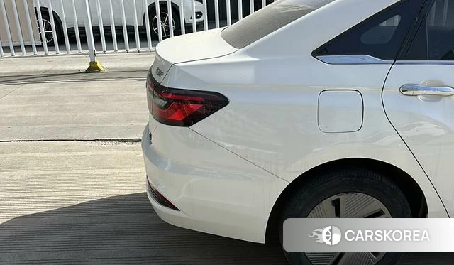 Qichen D60 EV 2022 Белый из Китая, фото 6