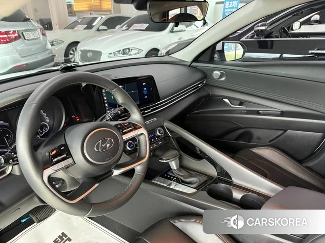 Hyundai Avante Hybrid (CN7) 2022 Белый из Кореи, фото 6