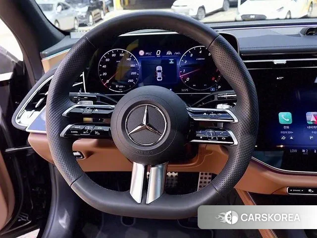 Mercedes-Benz E-Class W214 2024 Черный из Кореи, фото 6