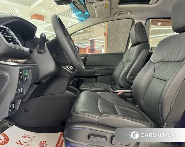 Honda Odyssey 2020 Синий из Китая, фото 6