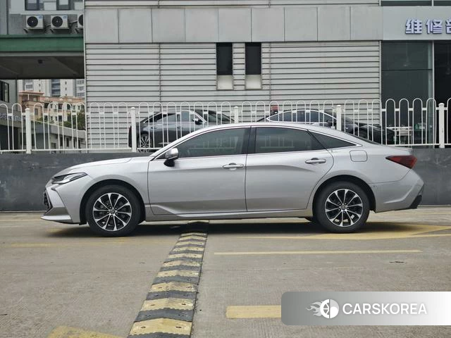 Toyota Asian dragon 2024 Серебристо-серый из Китая, фото 6