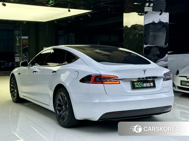 Tesla Model S 2019 Белый из Китая, фото 6