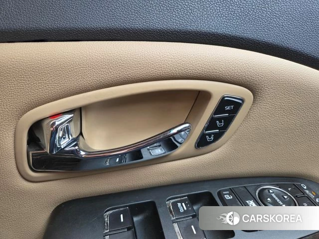 Kia The New Carnival id 4378005 из Кореи 6