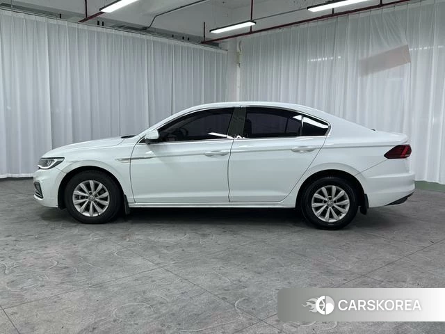Volkswagen Bora 2021 Белый из Китая, фото 6